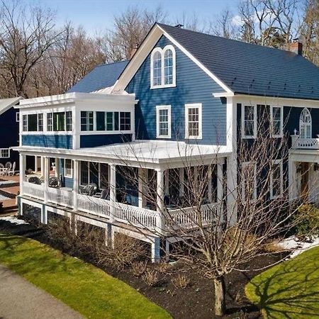 The Inn Crowd Bed And Breakfast Holden Экстерьер фото