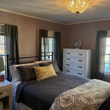 The Inn Crowd Bed And Breakfast Holden Экстерьер фото