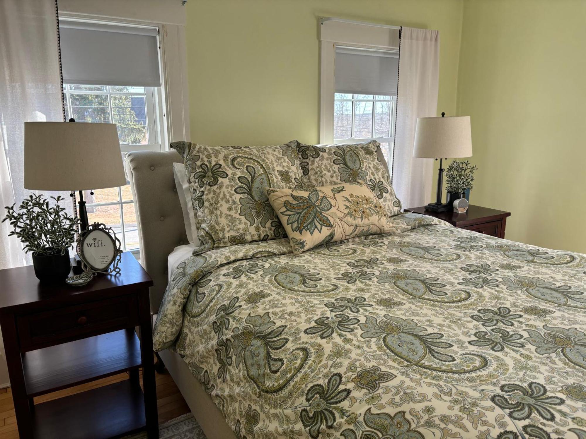 The Inn Crowd Bed And Breakfast Holden Экстерьер фото