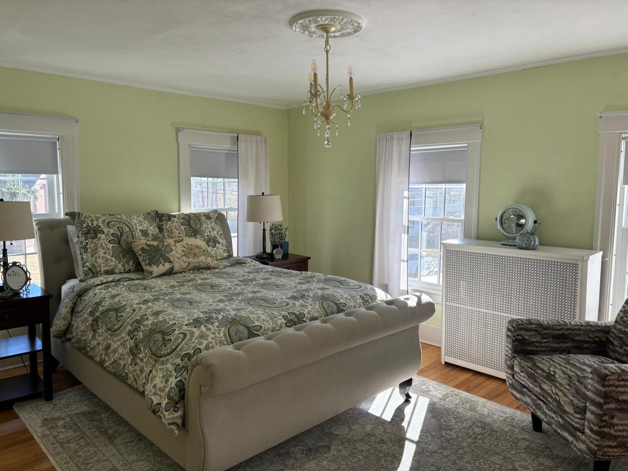 The Inn Crowd Bed And Breakfast Holden Экстерьер фото
