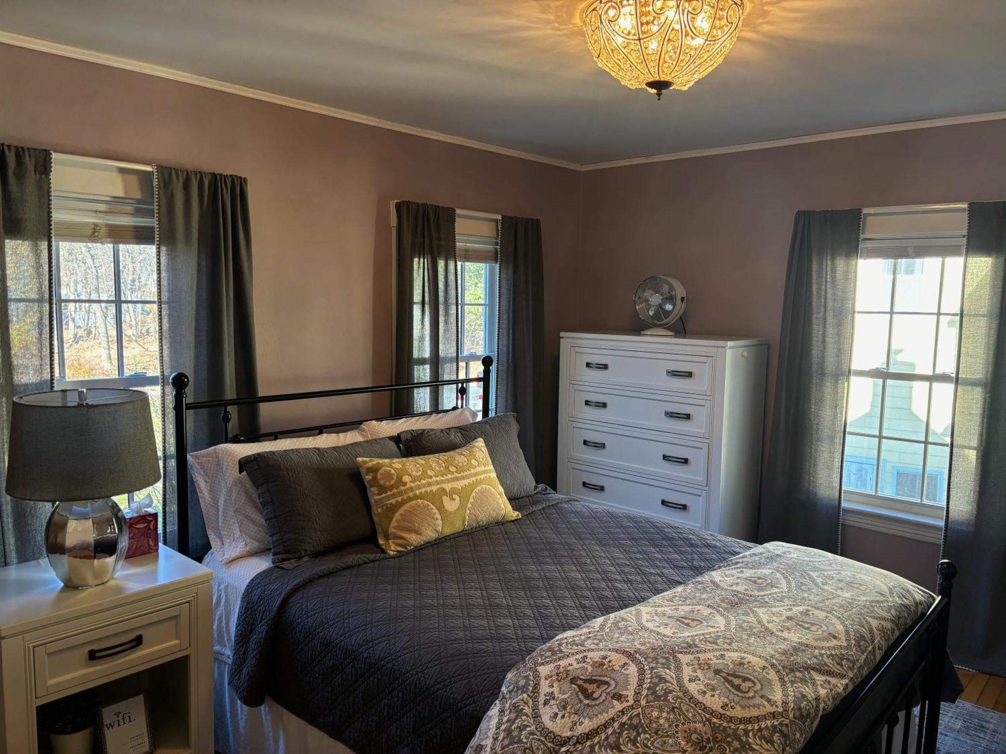 The Inn Crowd Bed And Breakfast Holden Экстерьер фото