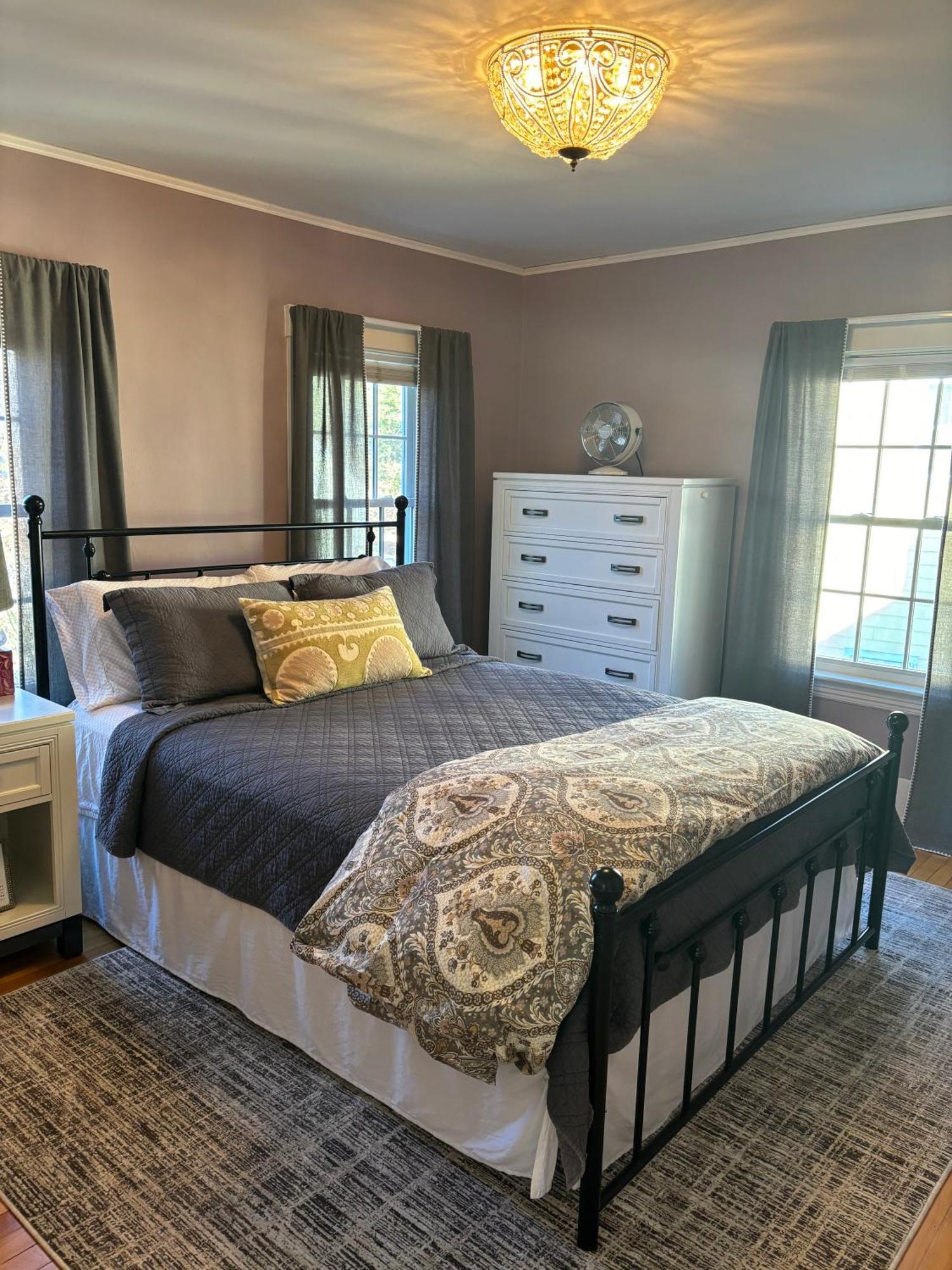 The Inn Crowd Bed And Breakfast Holden Экстерьер фото